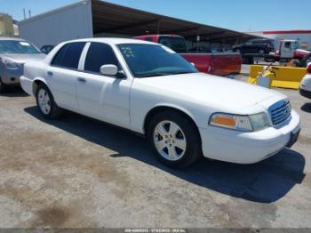  Salvage Ford Crown Victoria
