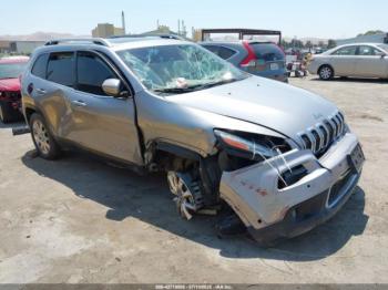  Salvage Jeep Cherokee