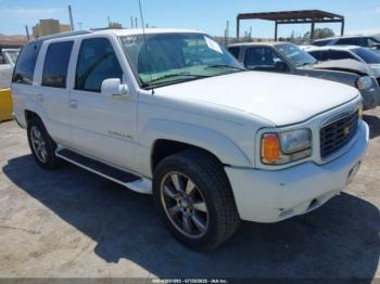  Salvage Cadillac Escalade