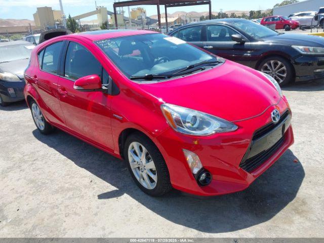  Salvage Toyota Prius c