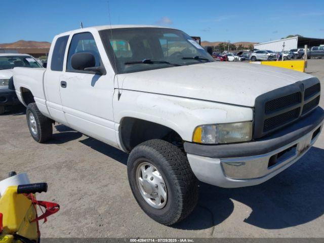  Salvage Dodge Ram 2500
