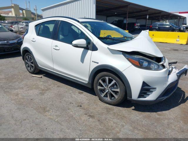  Salvage Toyota Prius c