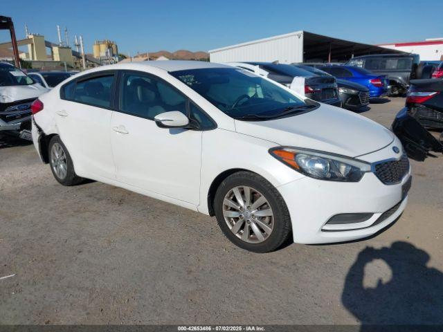  Salvage Kia Forte