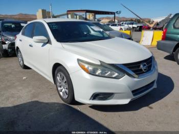  Salvage Nissan Altima
