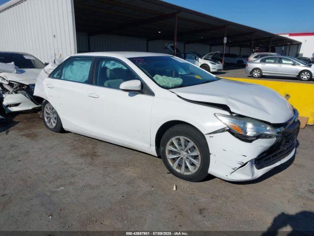 Salvage Toyota Camry