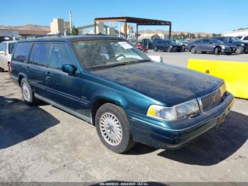  Salvage Volvo V90