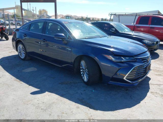  Salvage Toyota Avalon Hybrid