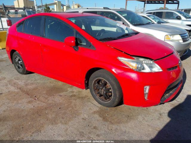  Salvage Toyota Prius