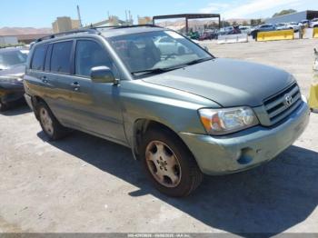  Salvage Toyota Highlander