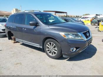  Salvage Nissan Pathfinder