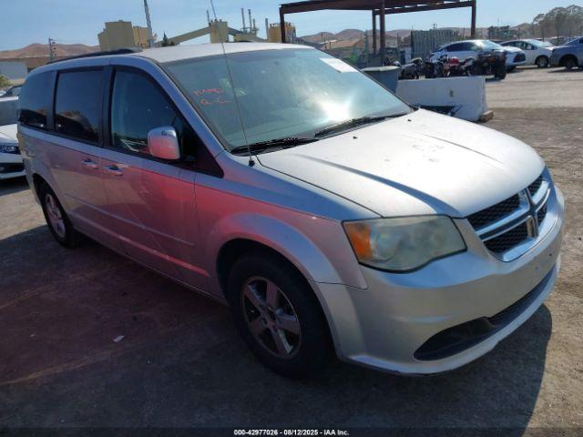  Salvage Dodge Grand Caravan