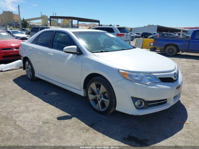  Salvage Toyota Camry
