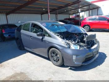  Salvage Toyota Prius