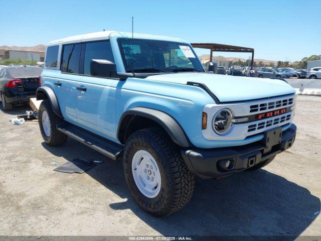  Salvage Ford Bronco