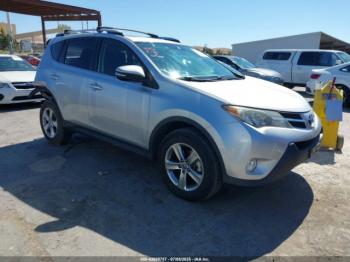 Salvage Toyota RAV4