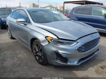  Salvage Ford Fusion
