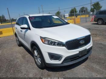  Salvage Kia Sorento
