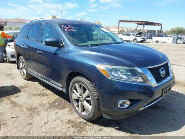  Salvage Nissan Pathfinder