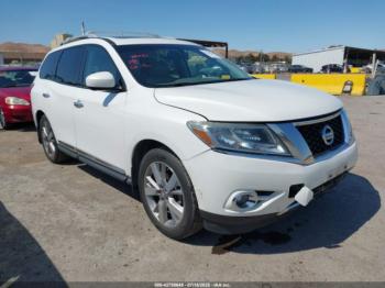  Salvage Nissan Pathfinder
