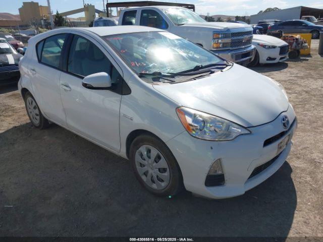  Salvage Toyota Prius c