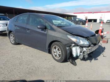  Salvage Toyota Prius