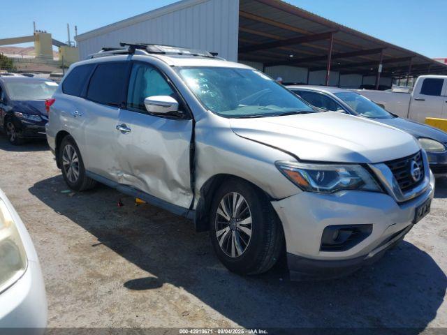  Salvage Nissan Pathfinder