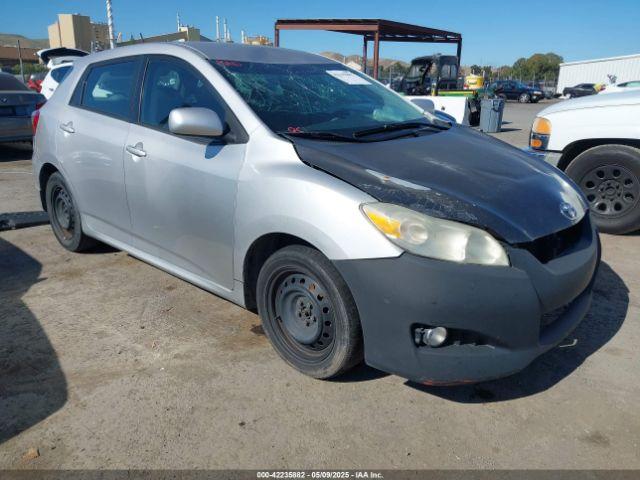  Salvage Toyota Matrix