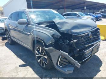  Salvage Volkswagen Atlas