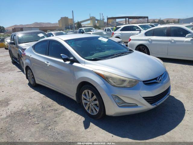 Salvage Hyundai ELANTRA