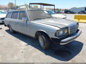  Salvage Mercedes-Benz 300