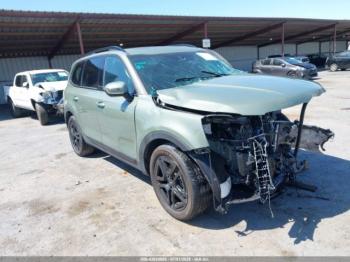  Salvage Kia Telluride