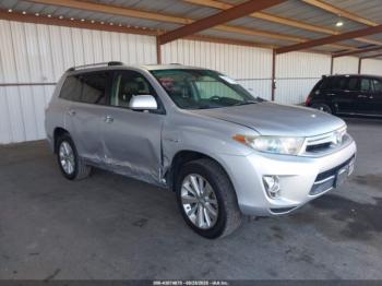  Salvage Toyota Highlander