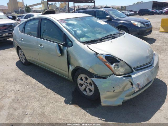  Salvage Toyota Prius