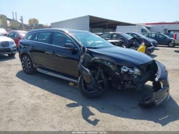  Salvage Volvo V60