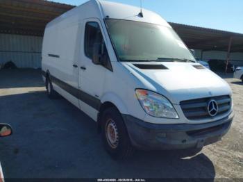  Salvage Mercedes-Benz Sprinter 2500