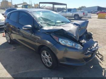  Salvage Ford Fiesta