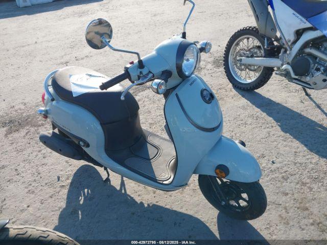  Salvage Honda Ncw50