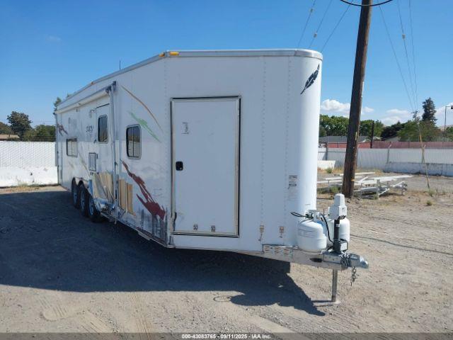  Salvage Featherlite Cch