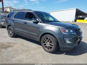  Salvage Ford Explorer