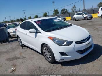  Salvage Hyundai ELANTRA