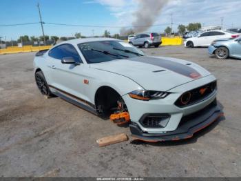  Salvage Ford Mustang