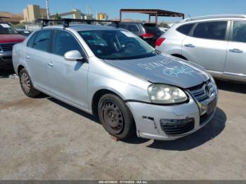  Salvage Volkswagen Jetta