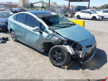 Salvage Toyota Prius