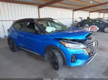  Salvage Nissan Kicks