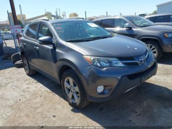  Salvage Toyota RAV4