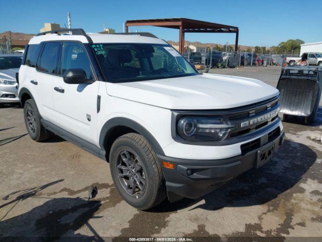  Salvage Ford Bronco