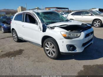  Salvage Mitsubishi Outlander