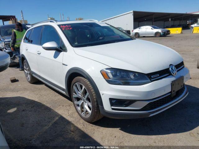  Salvage Volkswagen Golf