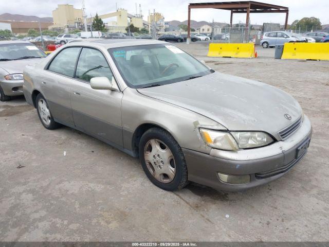  Salvage Lexus Es