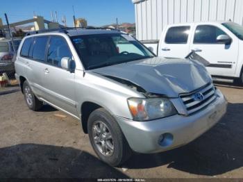  Salvage Toyota Highlander